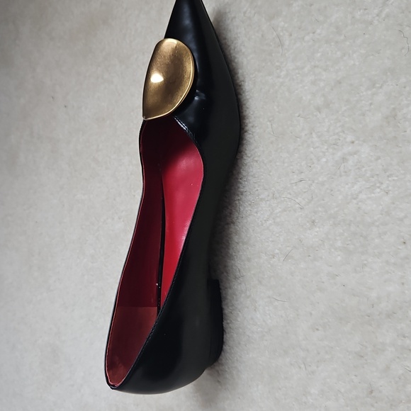 Tory Burch Patos Point Toe Black Flat Patent Leather Gold Medal, Womens Size 7 M - Picture 7 of 10